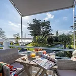 La Roseraie 2*