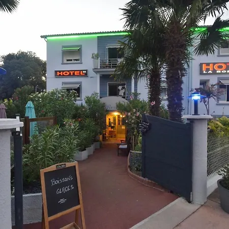 La Roseraie Hotel