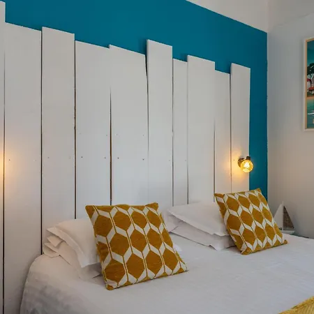 Hotell La Roseraie 2*