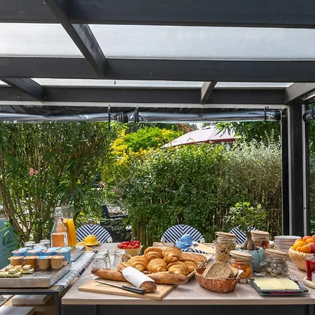 Hotell La Roseraie Fouras