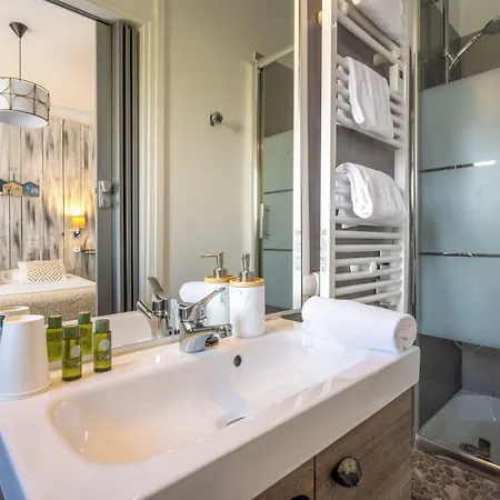 Hotell La Roseraie Fouras